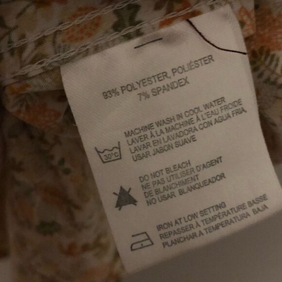 Men's Heritage Fall Leaves Short Sleeve Button Down Shirt - Picture 6 of 7